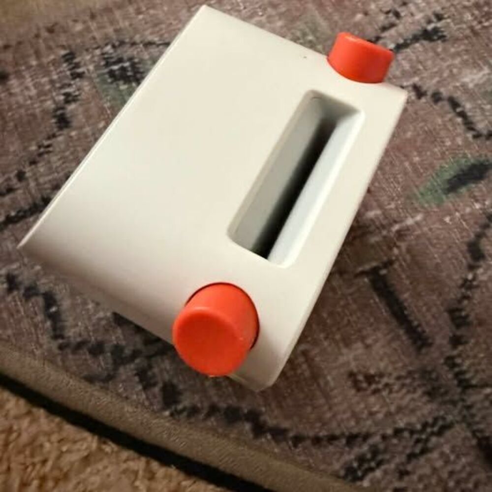 Yoto Player (3rd Generation) screen free educational